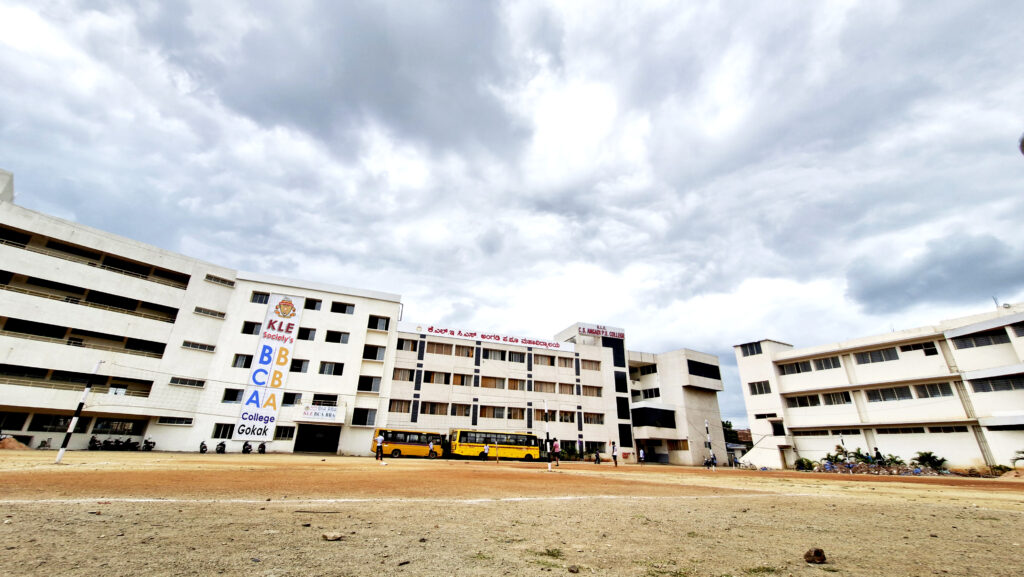 Bachelor of Computer Applications (BCA) Bachelor of Computer Applications (BCA)